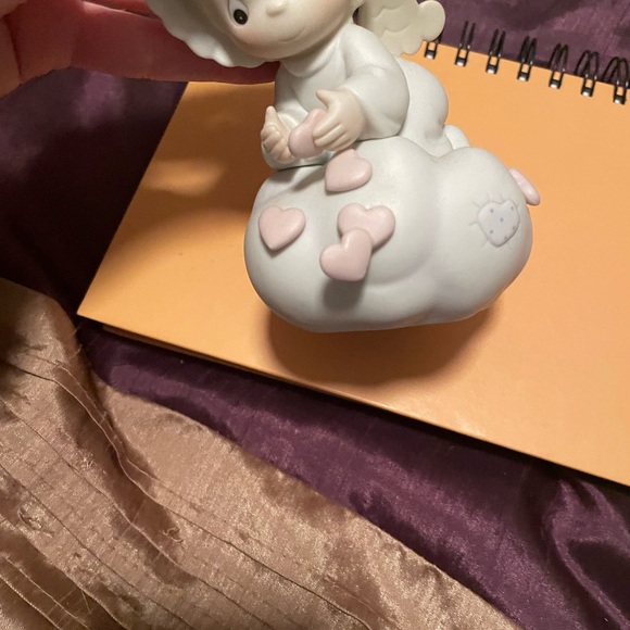 Precious moment, sending you my love - Picture 4 of 7